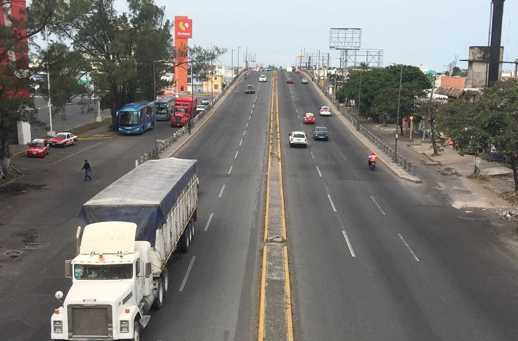 MUJERES DENUNCIAN ACOSO SEXUAL POR TRAILEROS EN VERACRUZ
