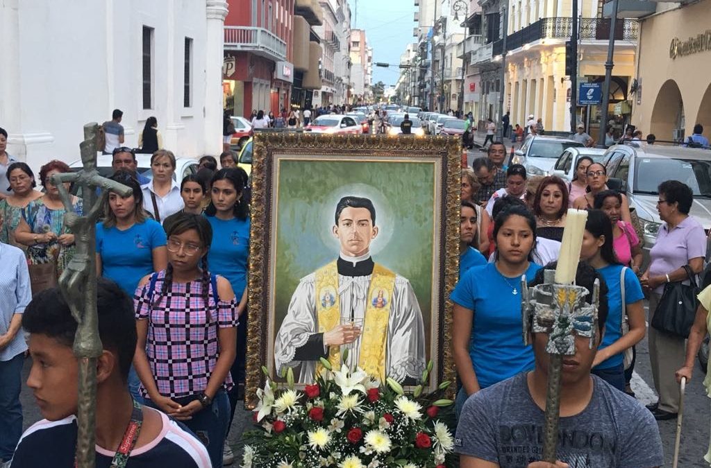 Conmemoran 88 aniversario del martirio del padre Darío Acosta en Veracruz
