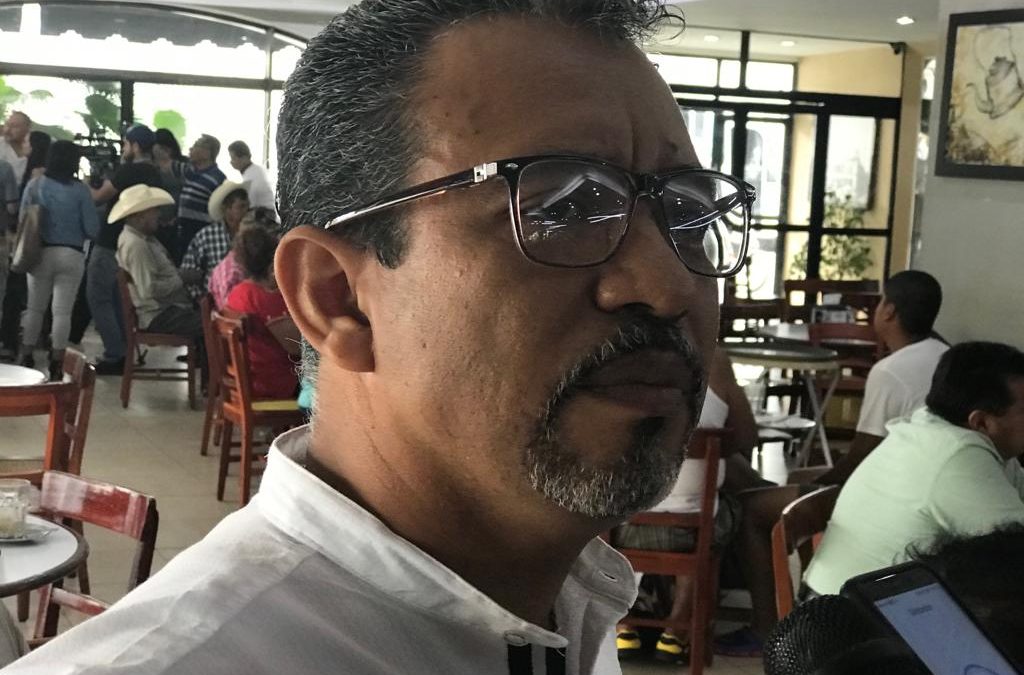 Alcaldesa de Jamapa y su esposo denunciados por supuesto desvió de 700 mil pesos
