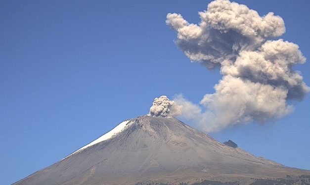El #Popocatépetl ha presentado emisiones de ceniza durante esta mañana