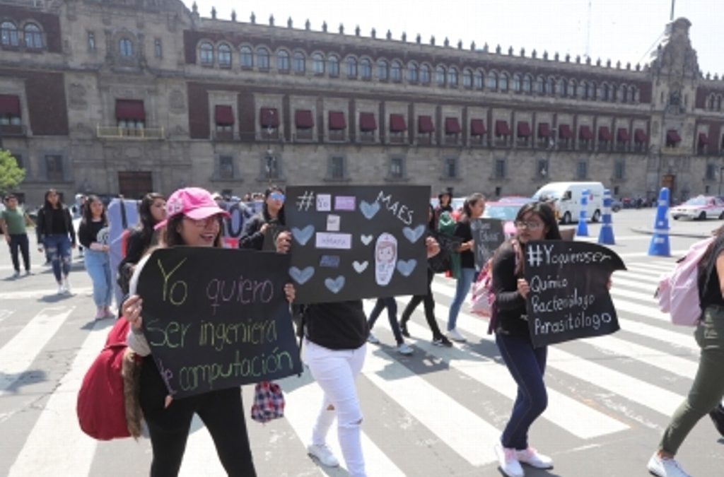 Mujeres manifestantes niegan provocación, es exigencia contra abusos