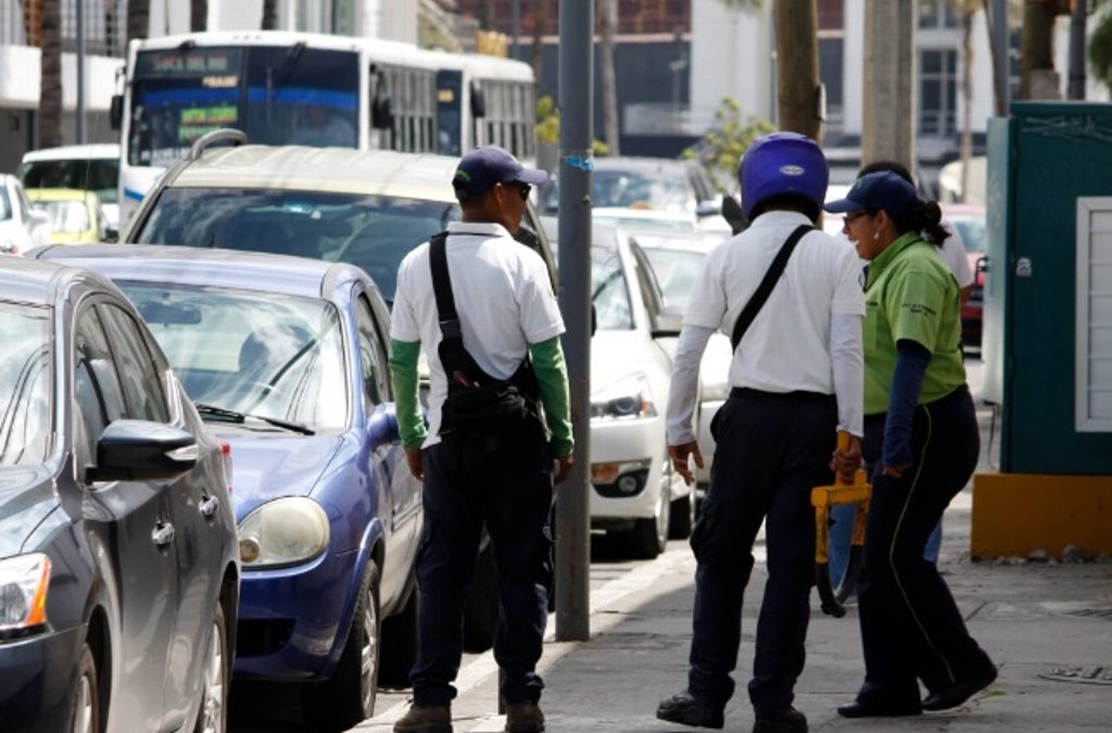 Despedidos 12 trabajadores de parquímetros