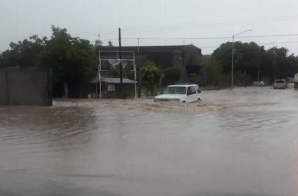 Suspenden clases por lluvias