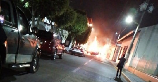 Así fue el traslado de los Policías Municipales de Huatusco a la Fiscalia General del Estado de Veracruz (VER VIDEO)
