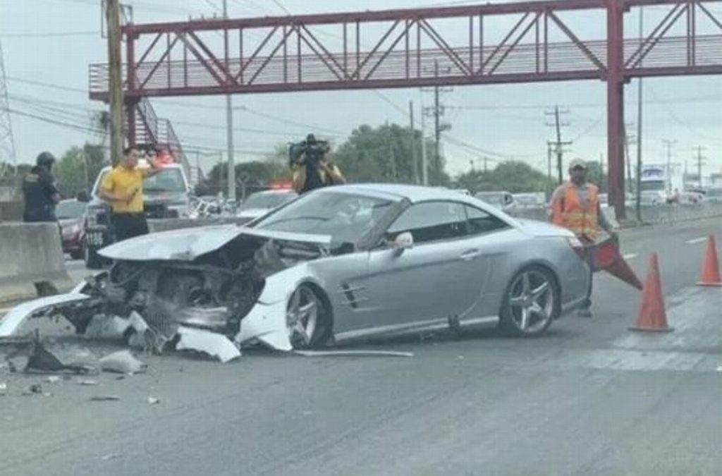 Sufre aparatoso choque “Tuca” Ferreti; está lesionado (VER FOTOS)