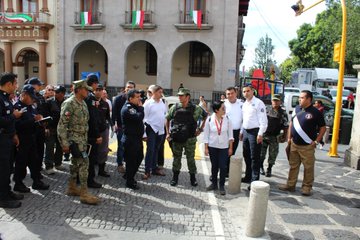 Seguridad Pública y SEDENA realizan recorrios en el primer cuadro de Xalapa