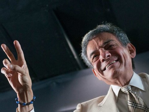 Restos de José José están en funeraria; Sarita ‘planea’ funeral, dice