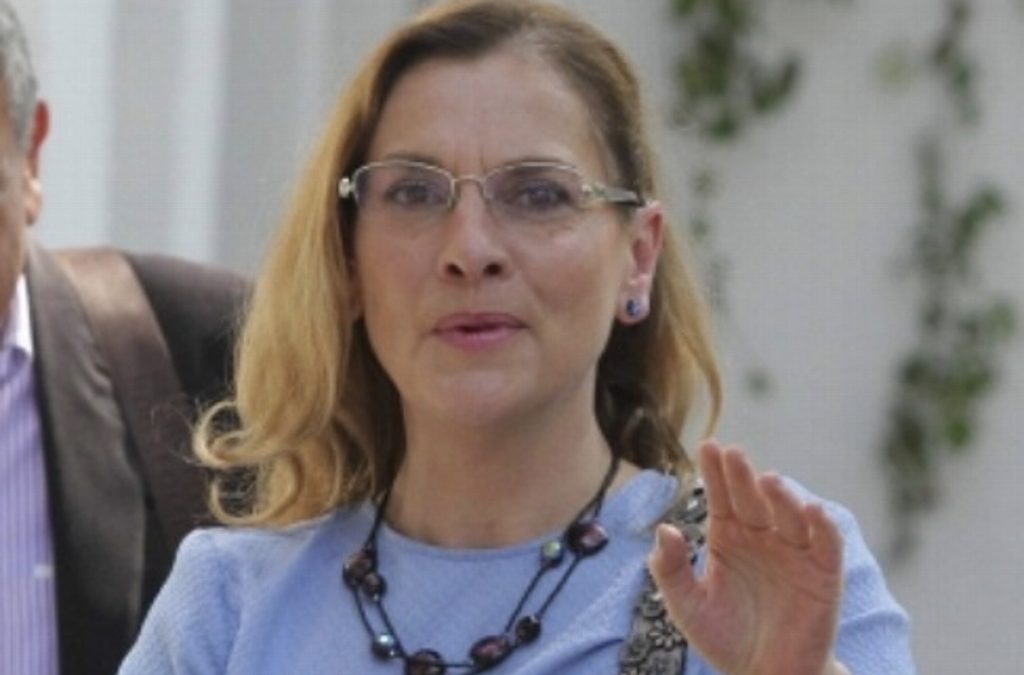 Separan del cargo a funcionario por comentarios contra la esposa de AMLO