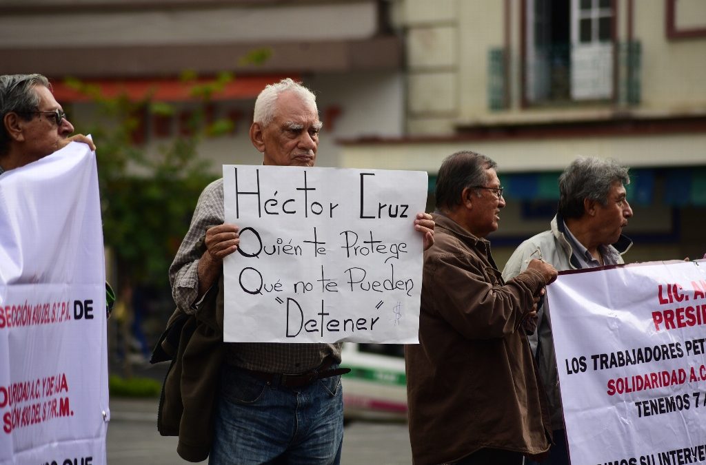 Jubilados petroleros defraudados tienen 7 años exigiendo justicia