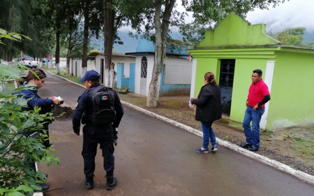 Encuentran cuerpo de bebé dentro de botella en panteón de Maltrata