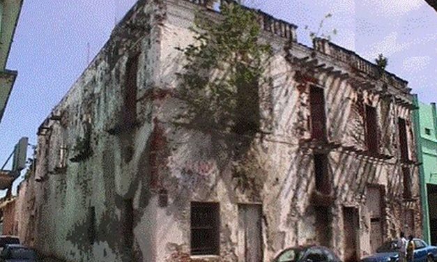 Faltan incentivos fiscales para rescatar edificios históricos de Veracruz: historiador