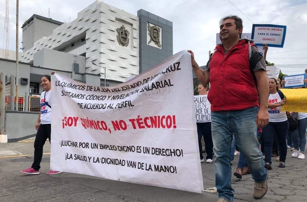 Químicos piden ser reconocidos como profesionales en Veracruz