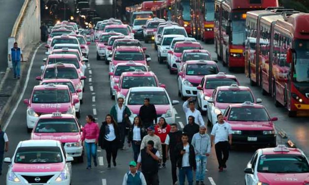 Manifestación de taxistas podría durar dos días: dirigente