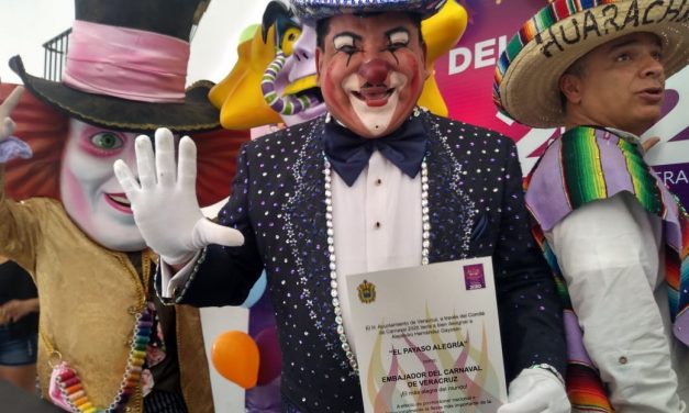 El Payasito Alegría ya es Embajador de la Alegría del Carnaval de Veracruz