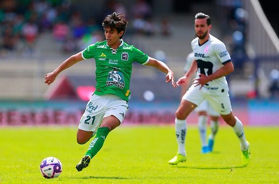 En duelo felino, Pumas cae 1-2 ante León y sale de zona de liguilla