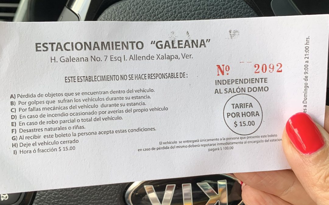 Es legal el cobro de estacionamiento en frente al centro de idiomas #Xalapa?