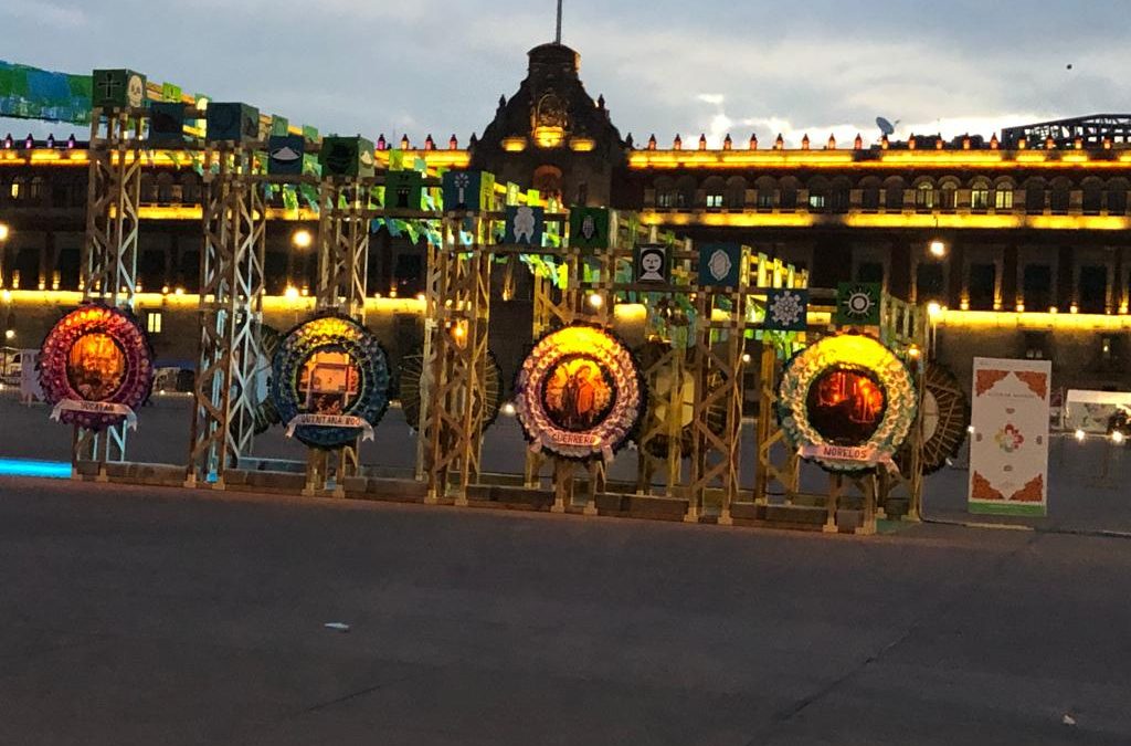 Así amanece el zócalo de la Ciudad de México
