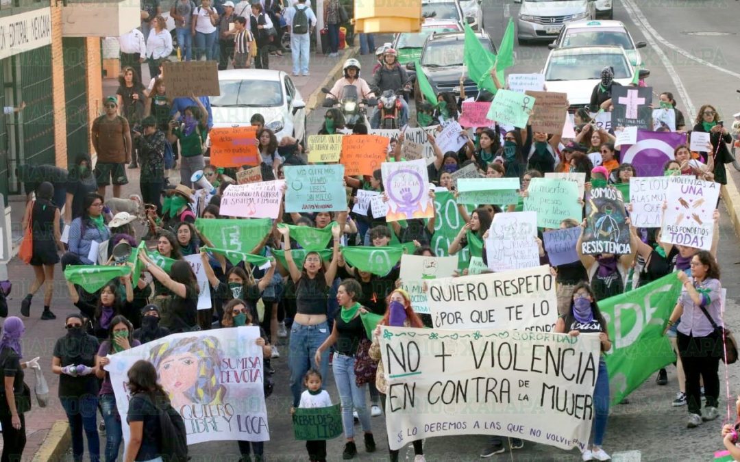 Activistas piden erradicar la violencia contra las mujeres