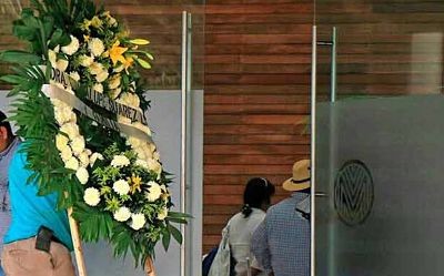 Despiden familiares, amigos y miembros de la clase política a Juan Carlos Molina
