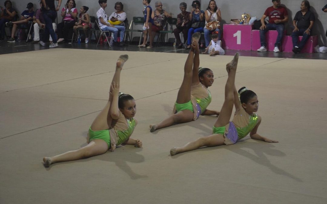Brillan participantes en Torneo Navideño de Gimnasia Rítmica 2019