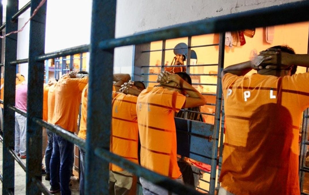 Inspecciona SSP CERESO de Tuxpan y decomisan objetos punzocortantes