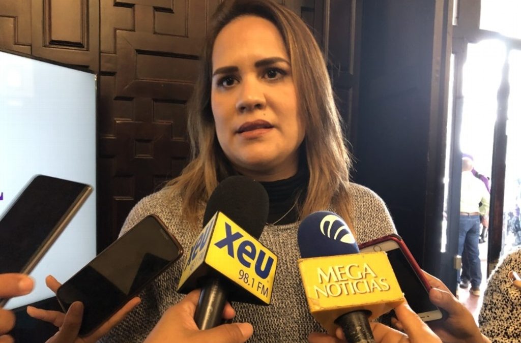 Alrededor de 110 mujeres del municipio de Veracruz dejarán de ser apoyadas por la Fundación de Cáncer de Mama (Fucam), la cual anunció que ya no dará tratamientos gratis a quienes padecen esa enfermedad.