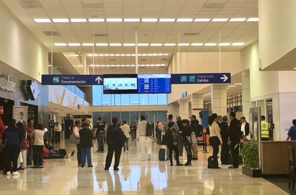 Retraso de horas en dos vuelos en el aeropuerto de Veracruz