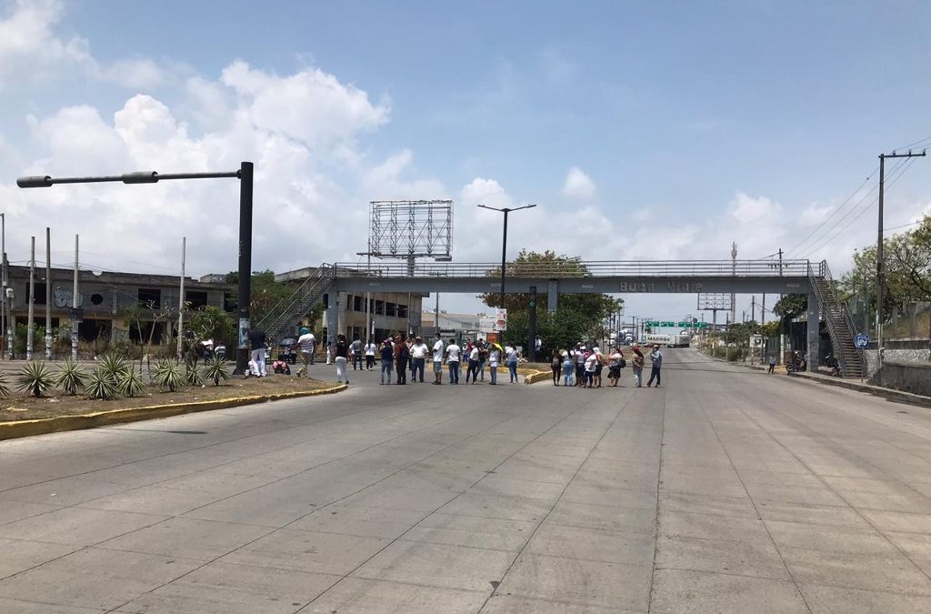 BLOQUEO DE RAFAEL CUERVO