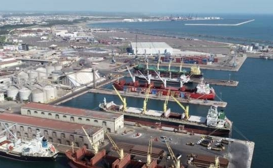 Que se revise concesión de APIVER, aporta mínimo económicamente a Veracruz