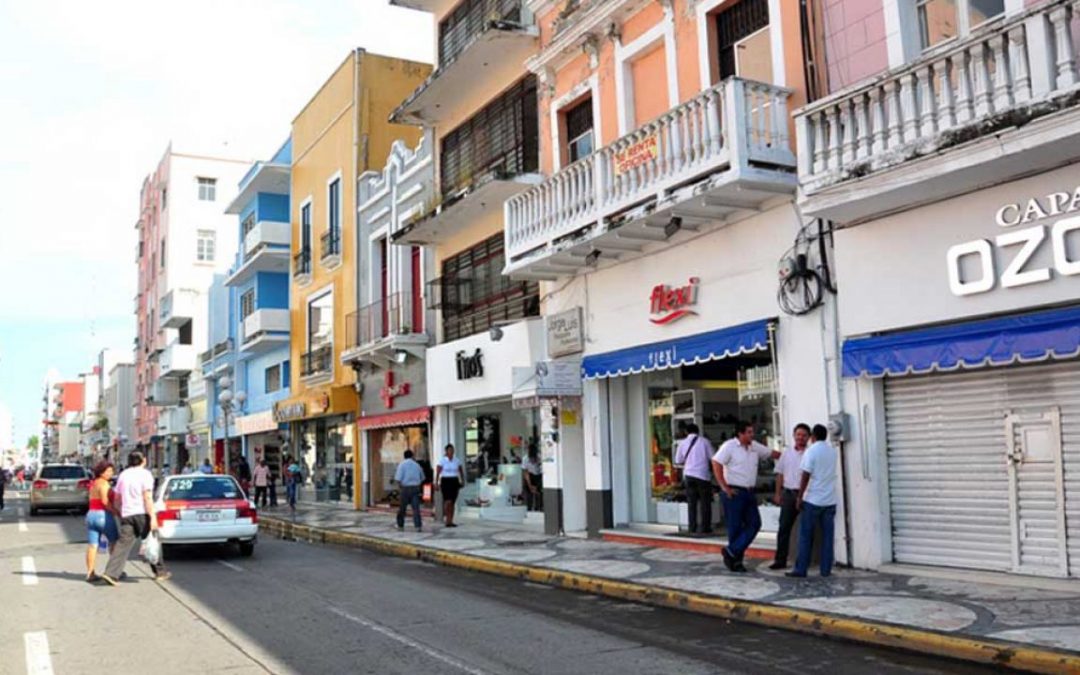 Evalúa ampliar el cierre de la avenida Independencia en el centro de la ciudad de Veracruz con motivo de «El Buen Fin».