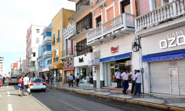 Evalúa ampliar el cierre de la avenida Independencia en el centro de la ciudad de Veracruz con motivo de «El Buen Fin».