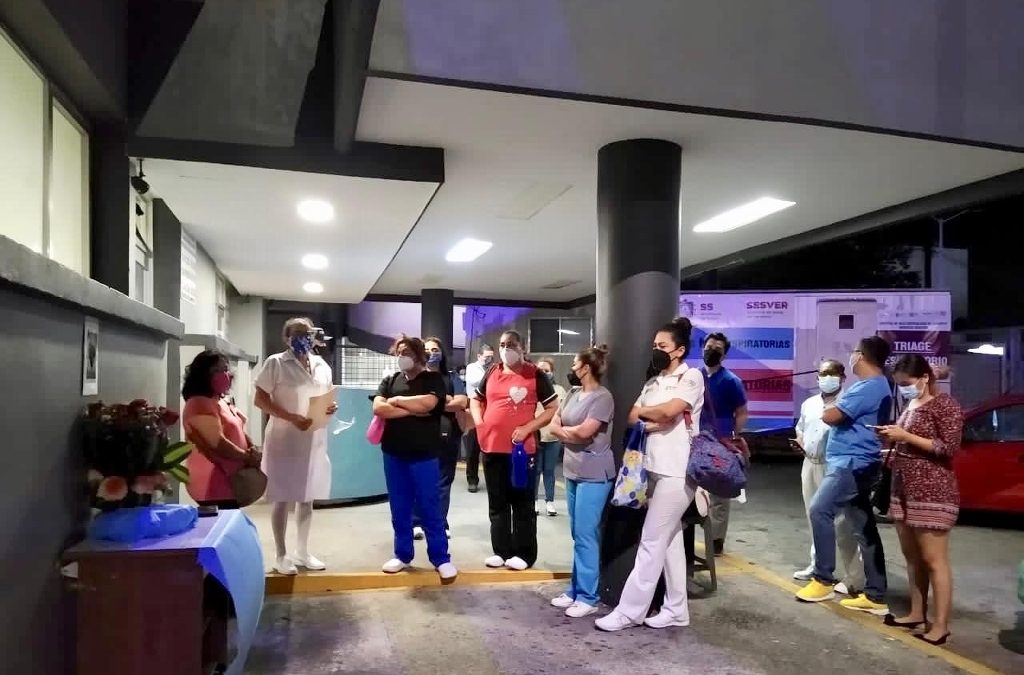 Realizan homenaje póstumo a enfermera del Hospital Regional de Veracruz