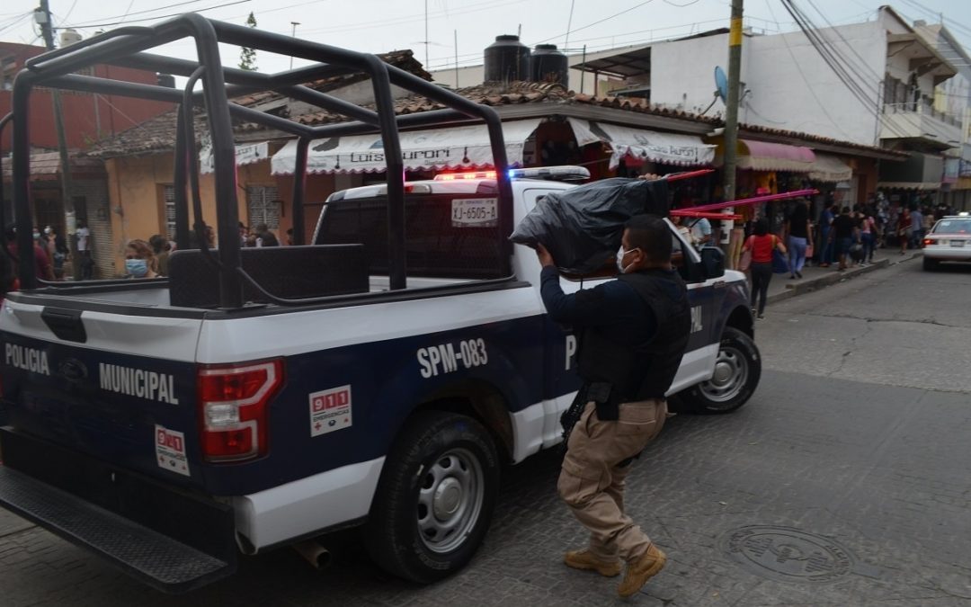 Retiran 45 kilos de pirotecnia