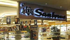 Se llevan pantallas, relojes, perfumes y demás en robo a Sanborns de Plaza Américas, esta madrugada