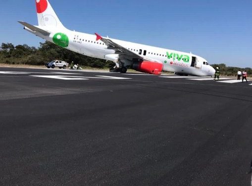 SUFRE ACCIDENTE AVIÓN DE VIVA AEROBUS