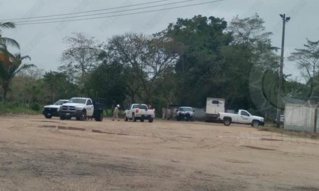 EVACUAN PERSONAL DE PEMEX