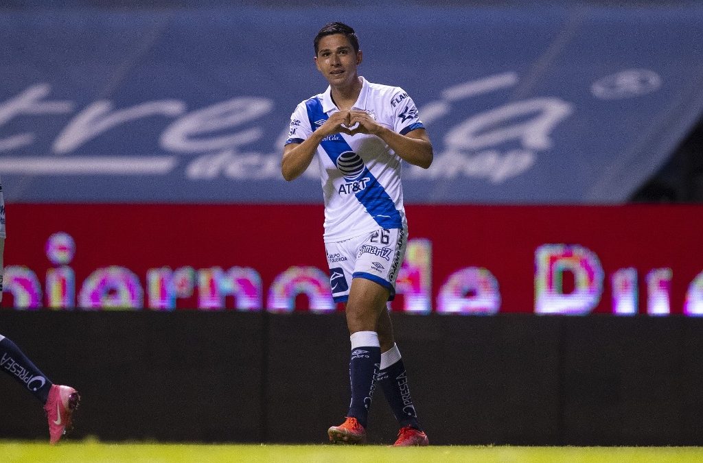 Salvador Reyes confirma su llegada al América
