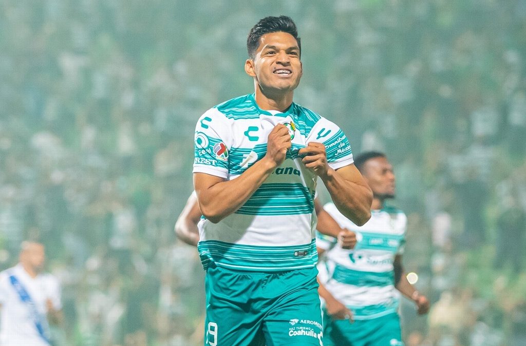 Santos golea a Puebla y apunta a la Final