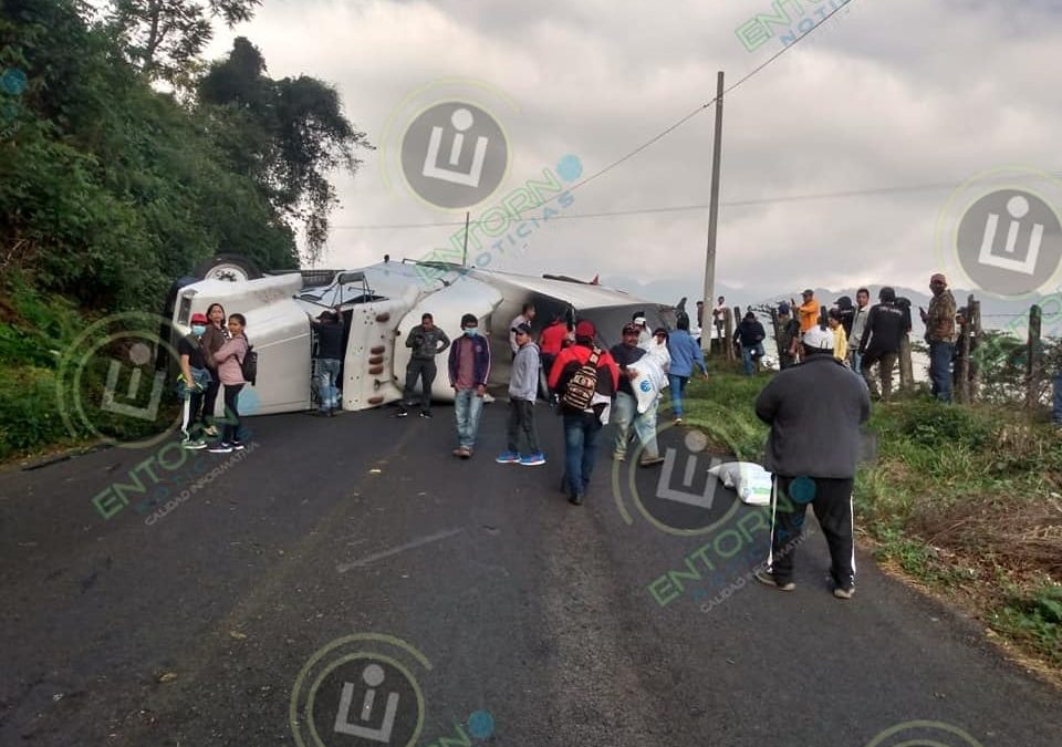 CERRADA LA CARRETERA A #XALAPA