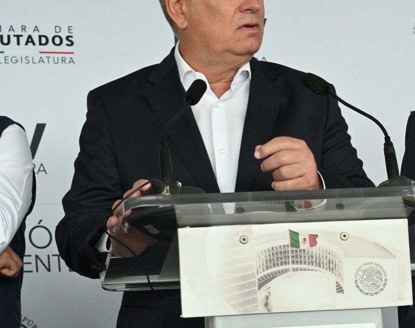 La contratación de médicos cubanos es un engaño para financiar ese régimen: Julen Rementería