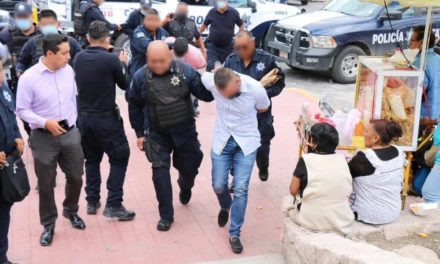 POLICIA DE CUAUTITLAN IZCALLI FRUSTA ROBO CONTRA SERVIDORA PUBLICA