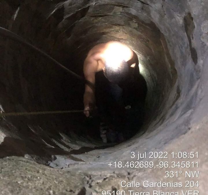 ELEMENTOS DE PROTECCIÓN CIVIL RESCATARON A HOMBRE DEL INTERIOR DE POZO DE AGUA EN DONDE CAYÓ EN LA MADRUGADA DE ESTE DOMINGO