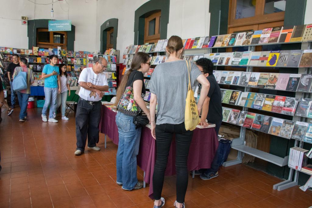 AnyConv.com__editriales