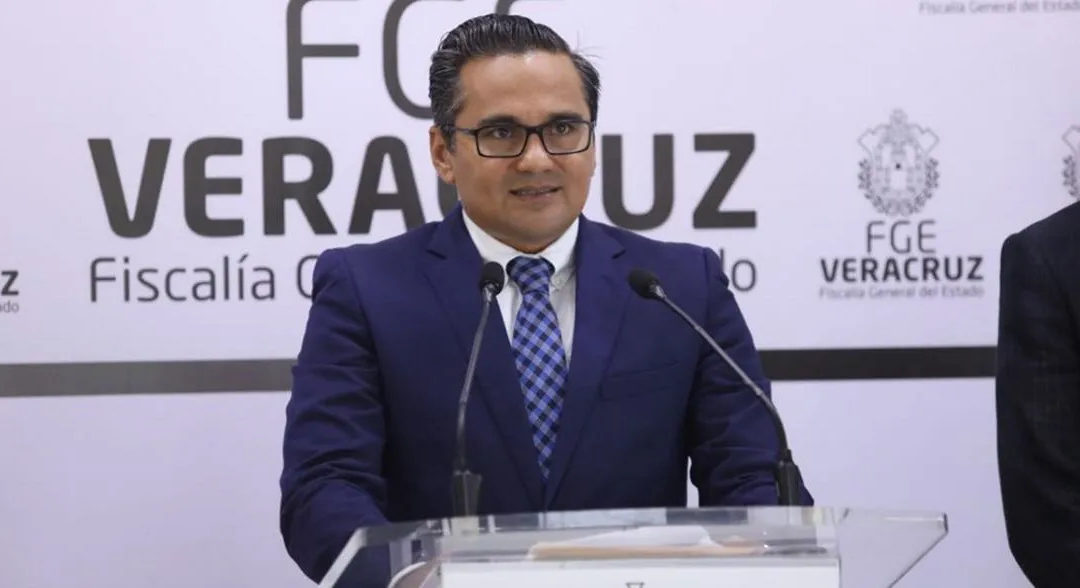 DETIENEN A JORGE WINCLER ORTIZ, EXFISCAL DE VERACRUZ