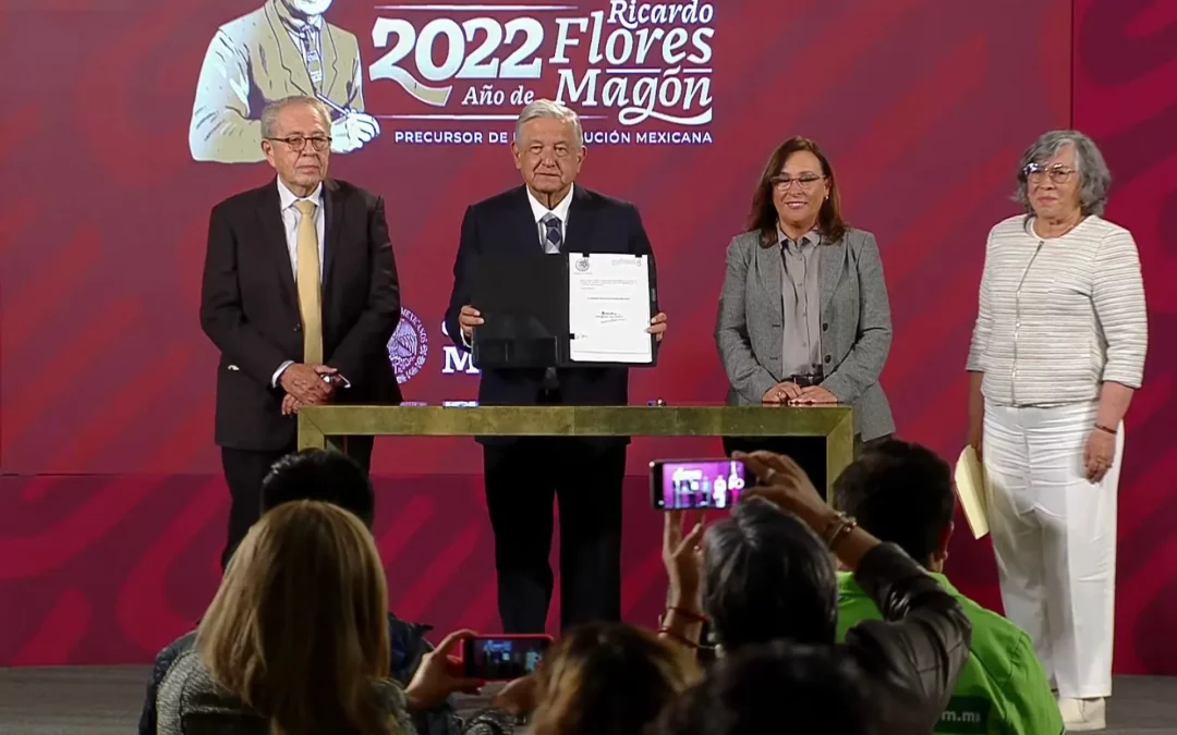 AMLO ENVIARA ESTE MARTES INICIATIVA PARA ELIMINAR HORARIO DE VERANO