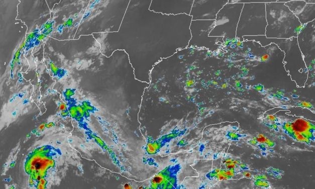 TORMENTAS Y LLUVIAS MODERADAS A FUERTES DEL CENTRO AL SUR