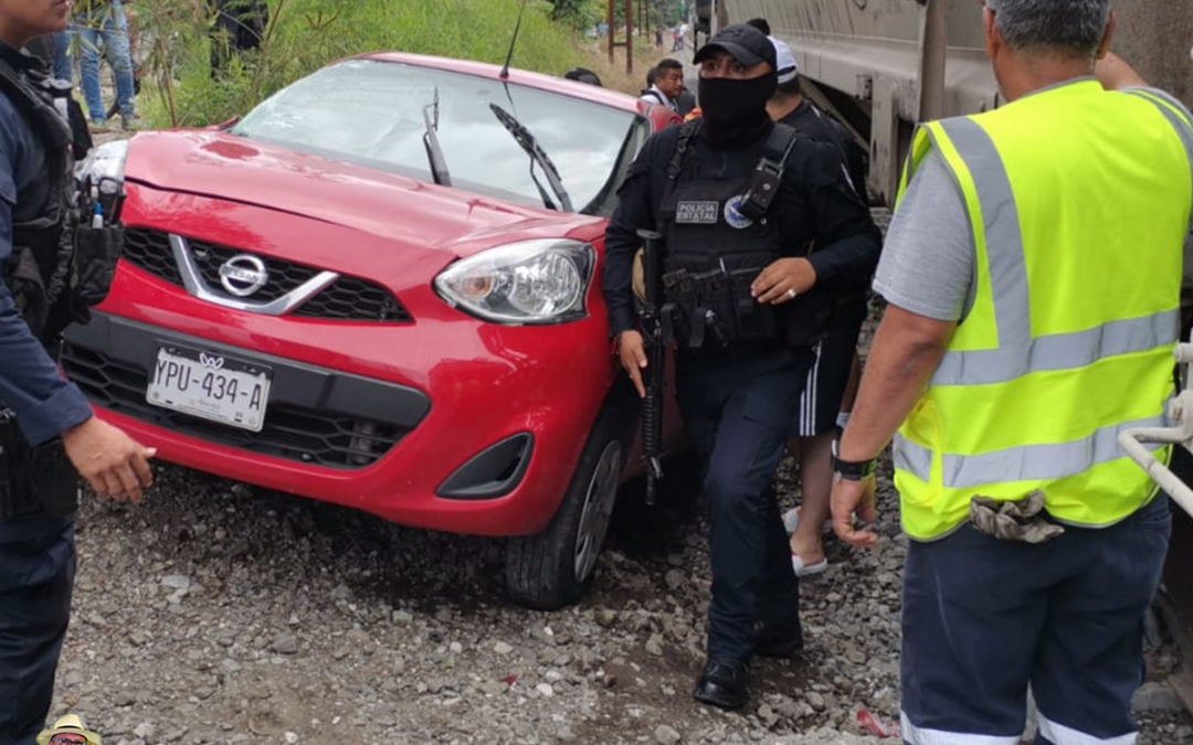 SE LO LLEVO EL TREN Y RESULTO SIN UN RASGUÑO
