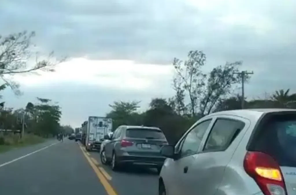 Evitan el kilómetro 12 por balacera en Medellín