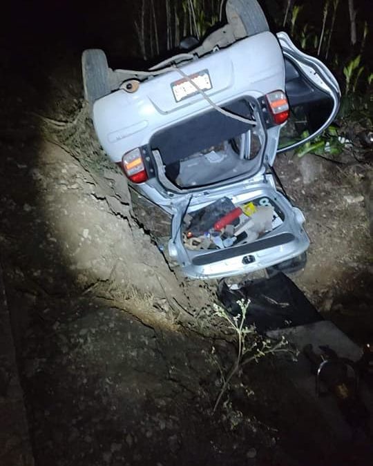 VUELCA TAXI DE AMATLAN EN CUICHAPA