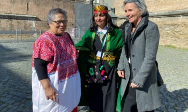 Papa Francisco pide a Gobiernos que reconozcan y respeten sabiduría indígena